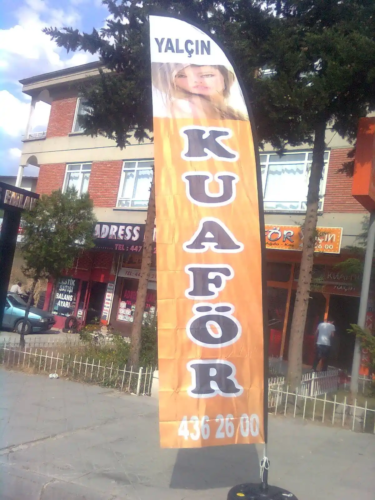 bayan-kuaforu-yelken-bayragi-8