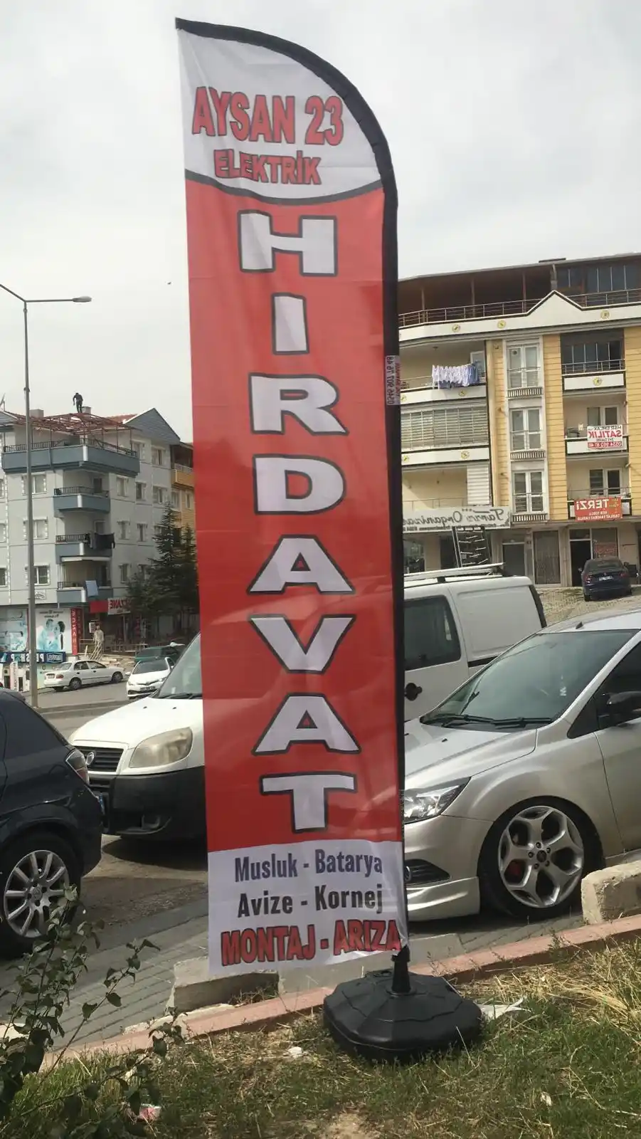 Hırdavatcı Yelken Bayrakları Hırdavatcı Yelken Bayrakları